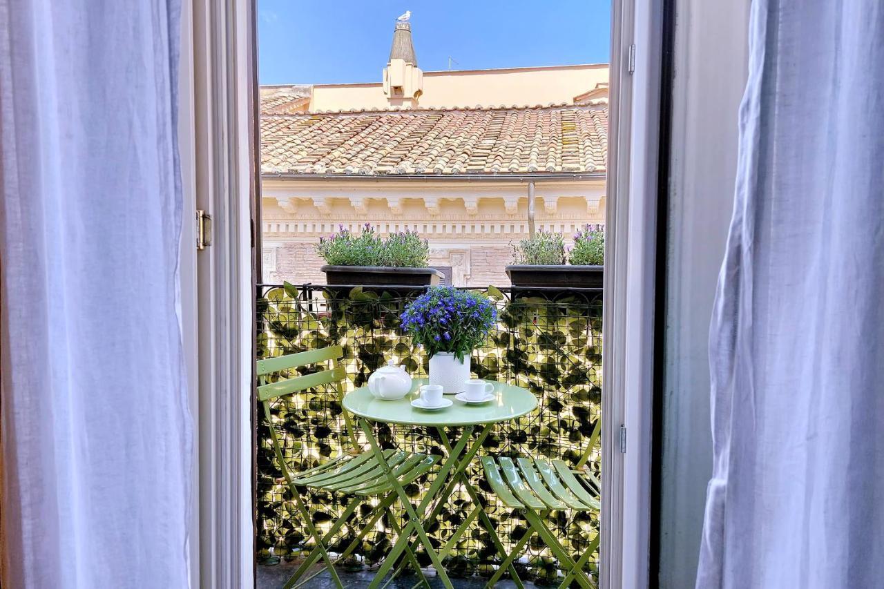 Ych-penthouse Fiammetta A Piazza Navona Apartment Rom
